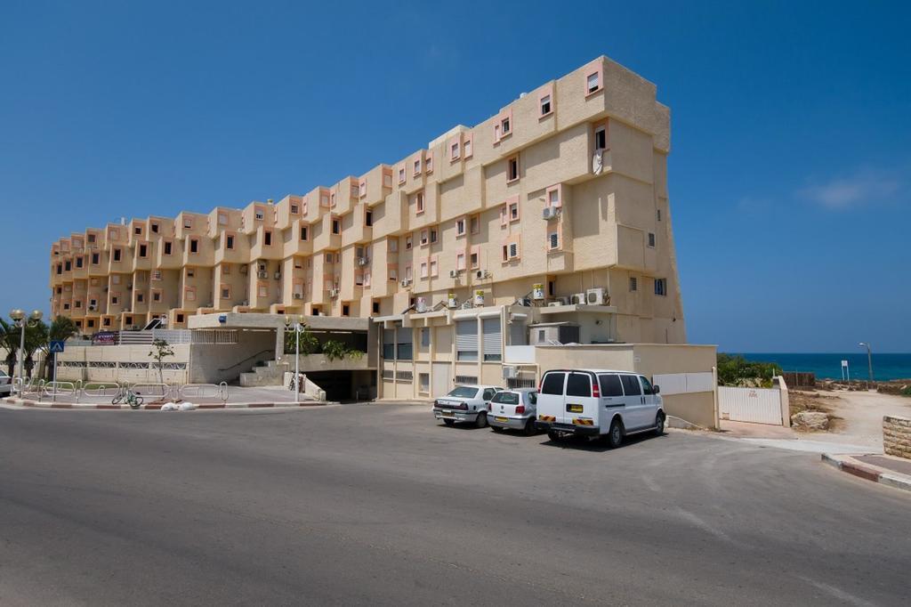 Апартаменты Ha-Aliya Sea View Нагария Экстерьер фото